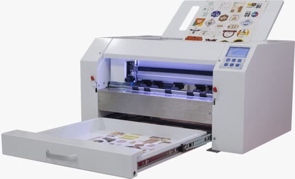 HIGH SPEED DIGITAL LABEL CUTTING MACHINE